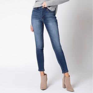 KanCan mid-rise ankle stretch jean 7/27
